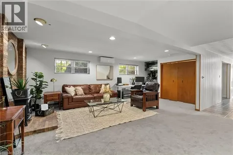 83 Amberwood Street Stoney Creek ON L8J 1Z8