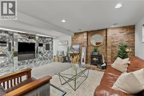 83 Amberwood Street Stoney Creek ON L8J 1Z8