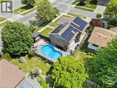 83 Amberwood Street Stoney Creek ON L8J 1Z8