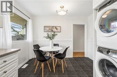 23 Knightswood Boulevard Guelph ON N1E 3W3
