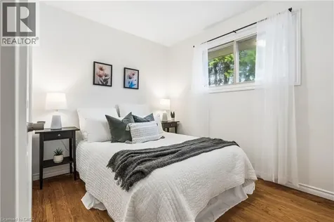 23 Knightswood Boulevard Guelph ON N1E 3W3