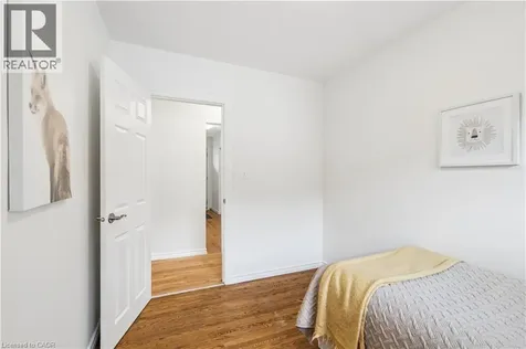 23 Knightswood Boulevard Guelph ON N1E 3W3