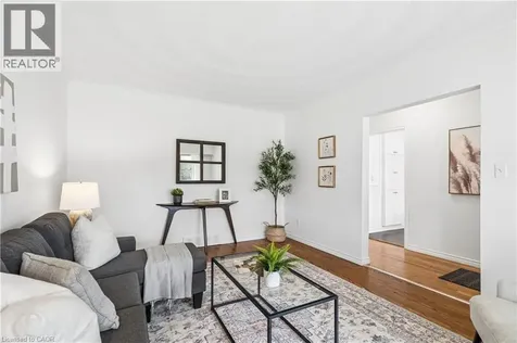 23 Knightswood Boulevard Guelph ON N1E 3W3