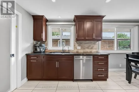 148 Wedgewood Drive Cambridge ON N1S 3X9