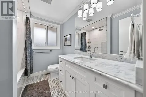 148 Wedgewood Drive Cambridge ON N1S 3X9