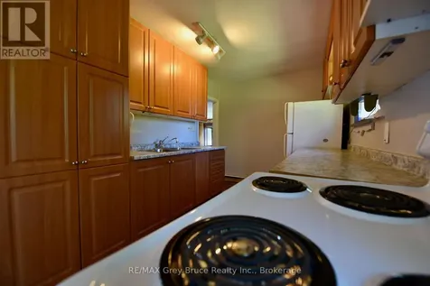 114 Lindsay Road 5 Northern Bruce Peninsula ON N0H 1W0