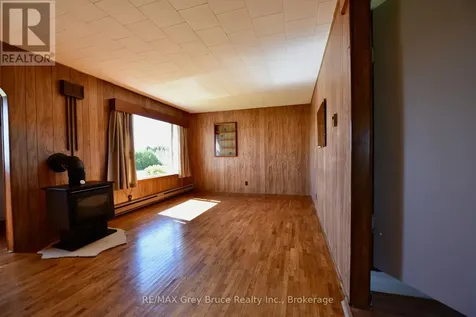 114 Lindsay Road 5 Northern Bruce Peninsula ON N0H 1W0