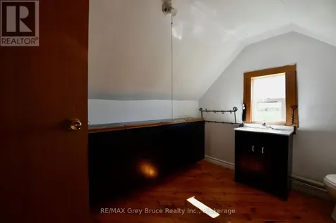 114 Lindsay Road 5 Northern Bruce Peninsula ON N0H 1W0