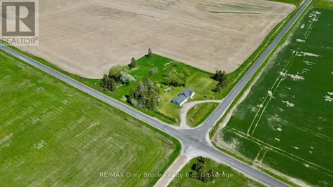 114 Lindsay Road 5 Northern Bruce Peninsula ON N0H 1W0