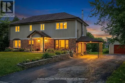 239 Davidson Street Pickering ON L1V 2P9