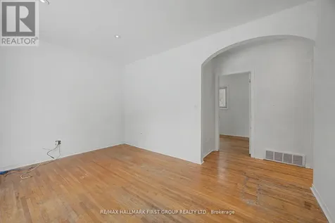239 Davidson Street Pickering ON L1V 2P9