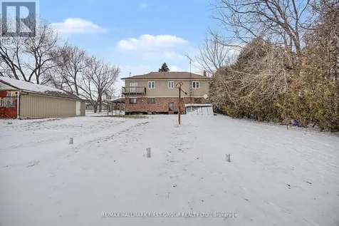 239 Davidson Street Pickering ON L1V 2P9
