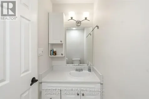 1633 Lafrance Drive Ottawa ON K1E 2L7
