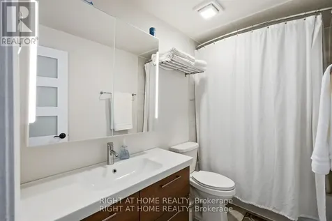1633 Lafrance Drive Ottawa ON K1E 2L7