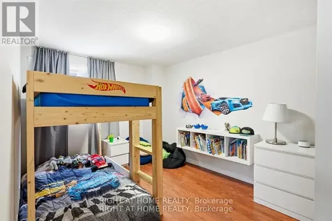 1633 Lafrance Drive Ottawa ON K1E 2L7