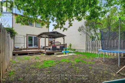 1633 Lafrance Drive Ottawa ON K1E 2L7