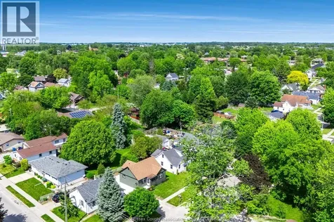 44 Mclean Kingsville ON N8Y 1X8