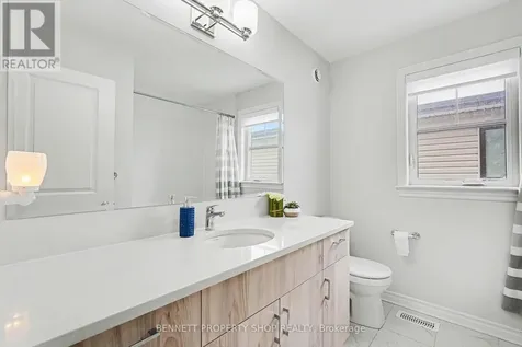 551 Cardamom Terrace Ottawa ON K2S 2X7