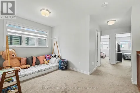 551 Cardamom Terrace Ottawa ON K2S 2X7