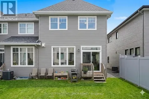 551 Cardamom Terrace Ottawa ON K2S 2X7