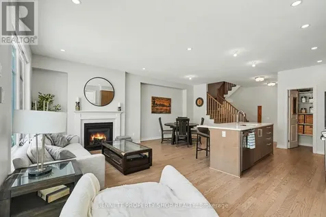 551 Cardamom Terrace Ottawa ON K2S 2X7