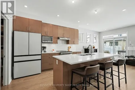 551 Cardamom Terrace Ottawa ON K2S 2X7