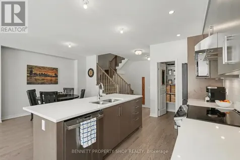 551 Cardamom Terrace Ottawa ON K2S 2X7