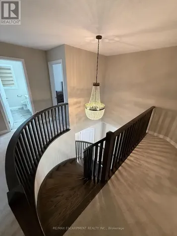 68 Dolomiti Court Hamilton ON L8J 3H5