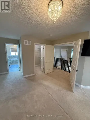 68 Dolomiti Court Hamilton ON L8J 3H5