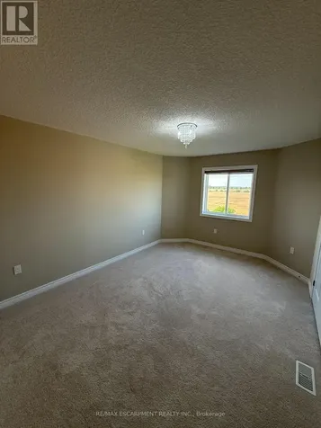 68 Dolomiti Court Hamilton ON L8J 3H5