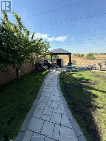 68 Dolomiti Court Hamilton ON L8J 3H5