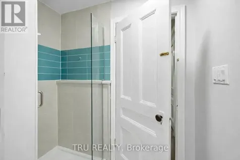 355 Cambridge Street North Ottawa ON K1R 7B3