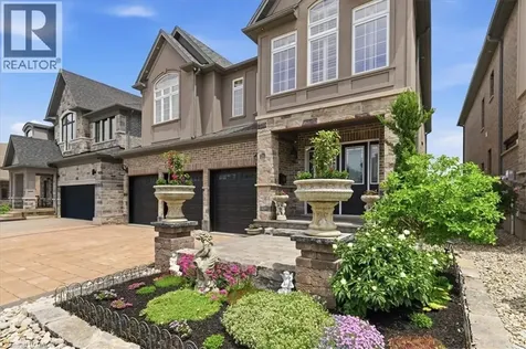 550 Brittania Crescent Kitchener ON N2R 0B1
