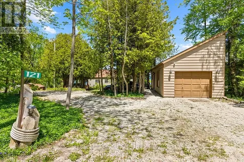 121 Ivy Drive Georgian Bluffs ON N0H 2T0
