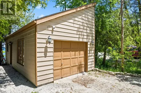 121 Ivy Drive Georgian Bluffs ON N0H 2T0