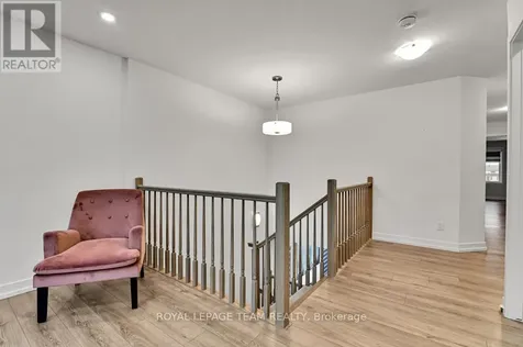 912 Duxbury Lane Ottawa ON K4M 0M2
