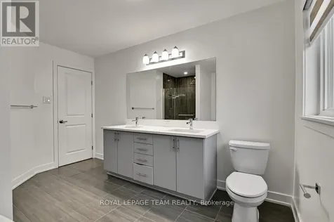 912 Duxbury Lane Ottawa ON K4M 0M2