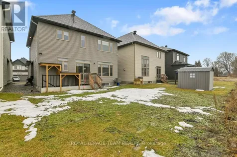 912 Duxbury Lane Ottawa ON K4M 0M2