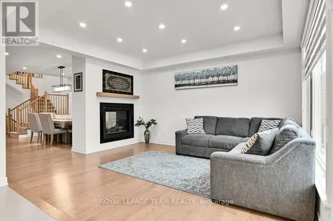 912 Duxbury Lane Ottawa ON K4M 0M2