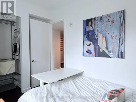 300 Lisgar Street Ottawa ON K2P 0E2