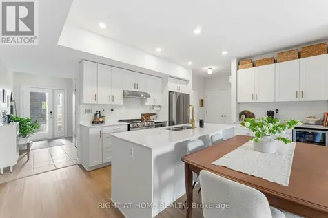 800 Roger Griffiths Avenue Ottawa ON K2S 3A9