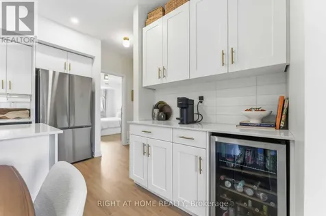 800 Roger Griffiths Avenue Ottawa ON K2S 3A9
