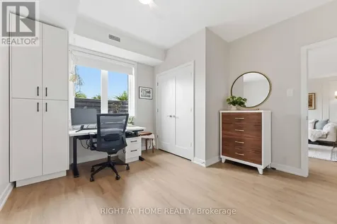 800 Roger Griffiths Avenue Ottawa ON K2S 3A9