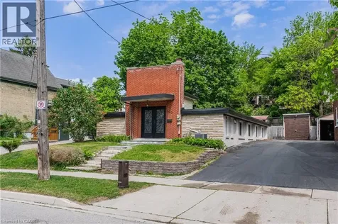 100 Mansion Street Kitchener ON N2H 2J9