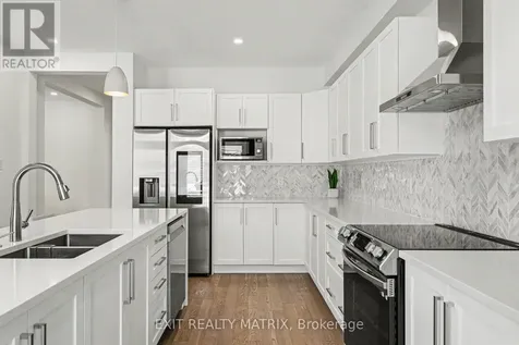 19 Fossa Terrace Ottawa ON K2J 6W4