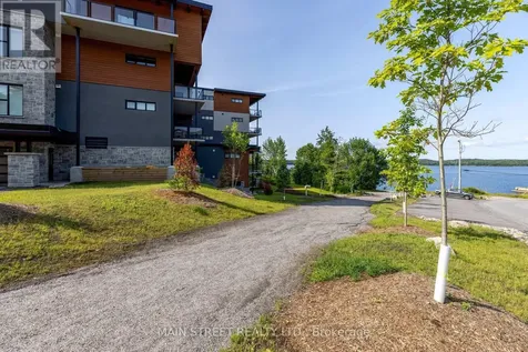 20 Salt Dock Road Parry Sound ON P2A 0E7