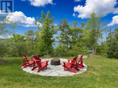 20 Salt Dock Road Parry Sound ON P2A 0E7