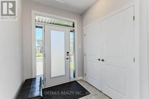 276 Avro Circle Ottawa ON K1K 3X8