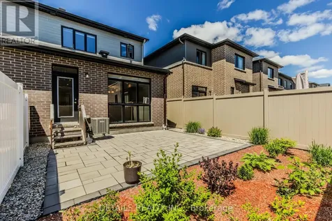 276 Avro Circle Ottawa ON K1K 3X8