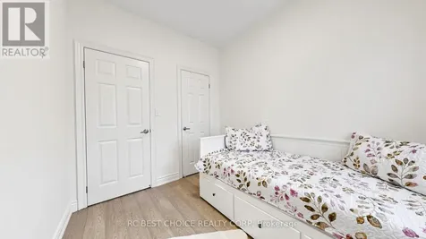 81 Ness Drive Richmond Hill ON L4S 0K8